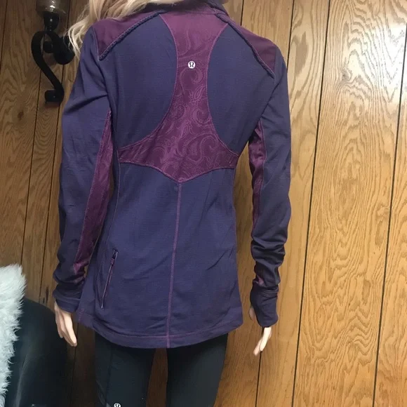 Lululemon"Purple Stripe Star Runner 1/2 Zip Pullover- Size None-Good Condition - Picture 3 of 14